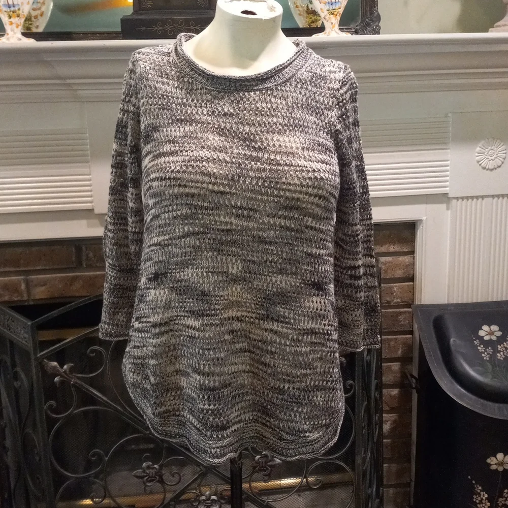 New Directions Petite 3/4 length sleeve Sweater Tunic - Picture 2 of 9